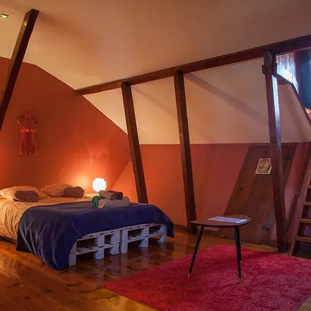 Graca 28 Ostello Lisbona